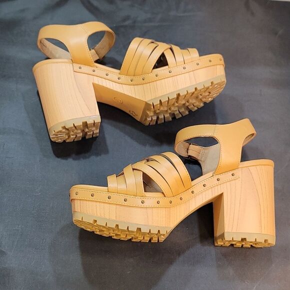 BRAND NEW REPORT  BLOCK-HEEL ADJUSTABLE BUCKLE STRAP SANDAL - Picture 10 of 14